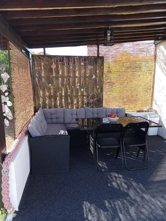 Veli IžHouse Relicアパートメント Veli Iž
